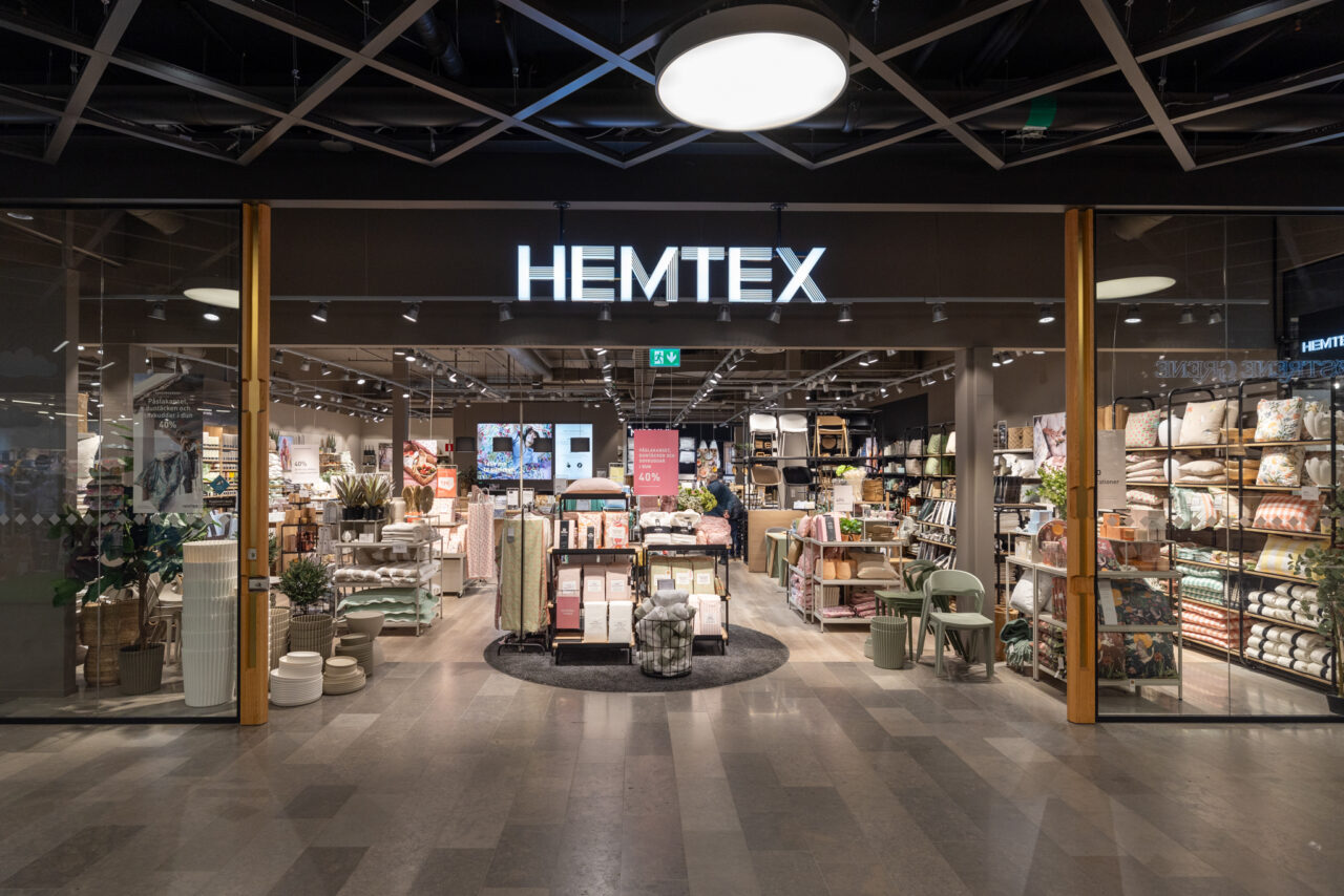 Entré till inredningsbutiken Hemtex