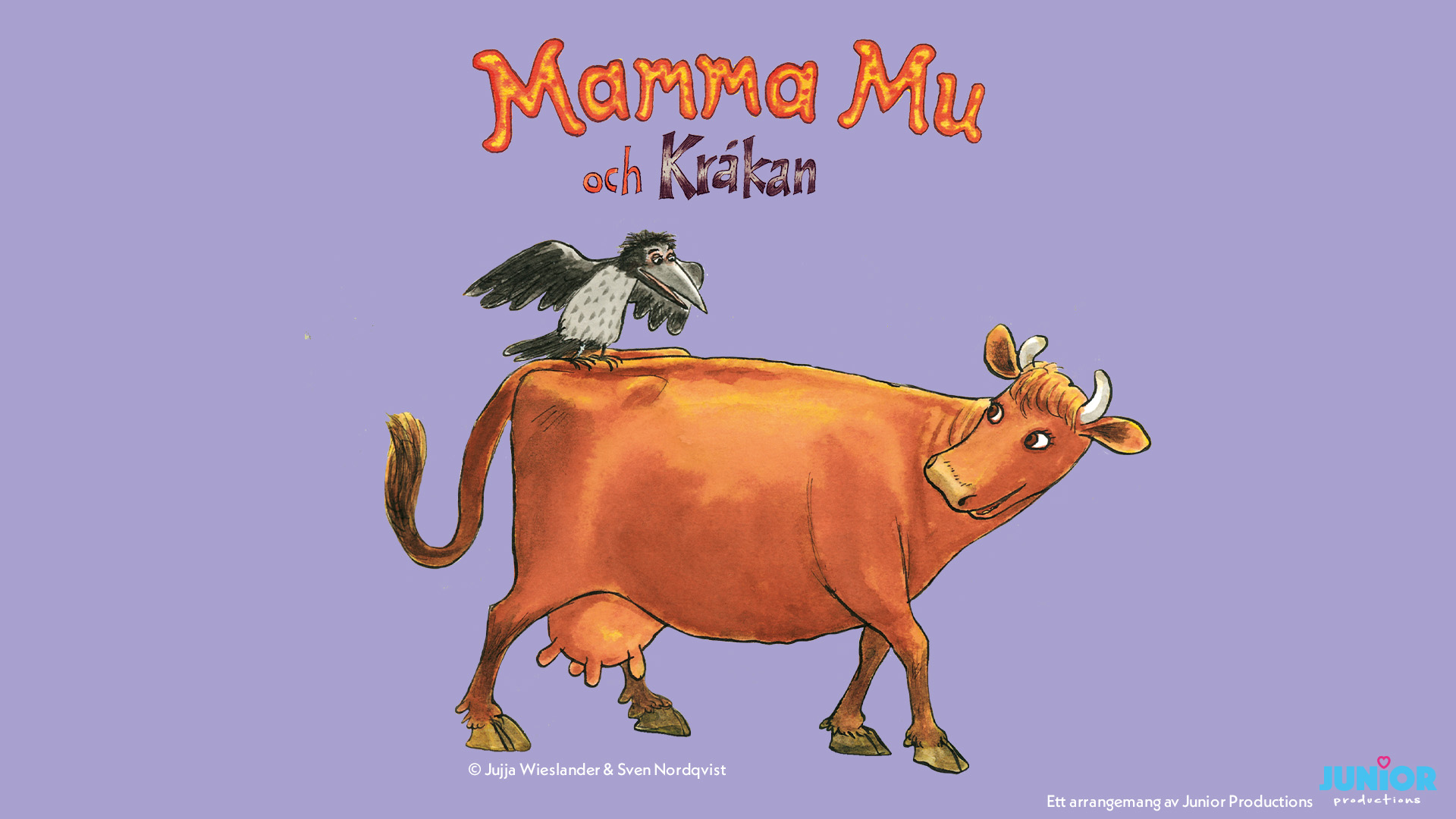 Mamma Mu och kråkan. Kråkan sitter på mamma mus rygg och ovanför dom står en text med "Mamma mu och Kråkan"